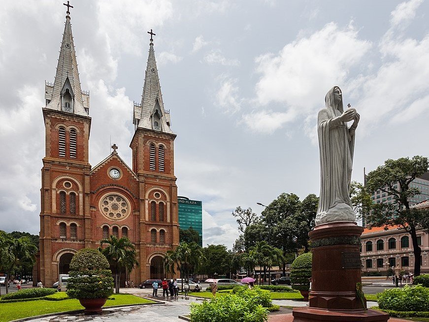 Nhà Thờ Đức Bà